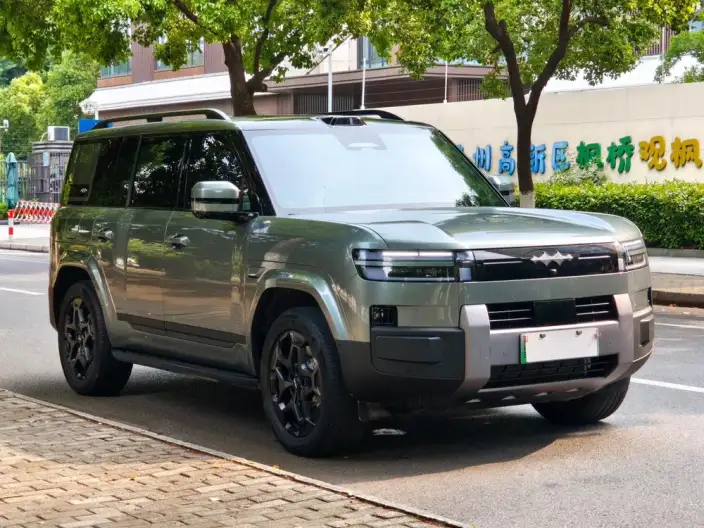 Titan 7 PHEV 2025 Model 190KM 4WD Ultra Edition – фото 3