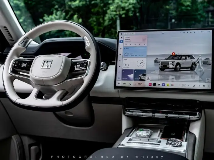 ZEEKR 9X 2025 Model Hyper Edition 70kWh VI seat – фото 5