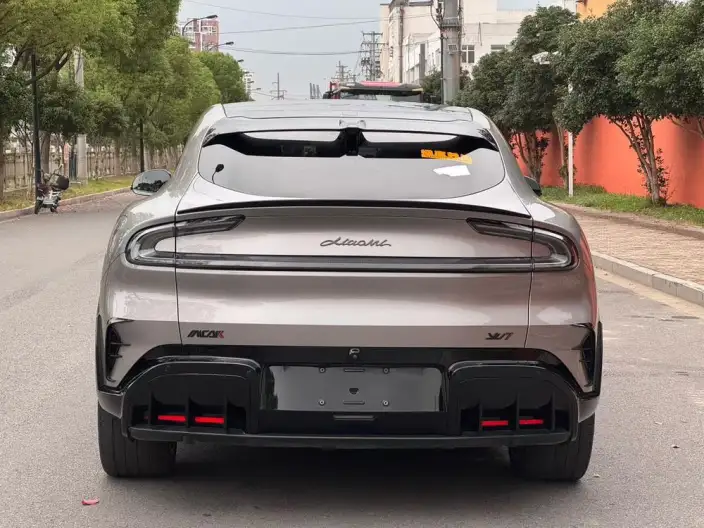 Xiaomi YU7 2025 Model 4WD Pro Edition – фото 5