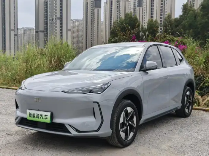 Geely Galaxy E5 2024 Model 440km Voyage Edition – фото 1