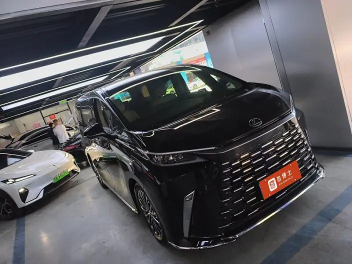 Lexus LM 2023 Model 500h DIRECT4 VI seat Respect Edition – фото 2