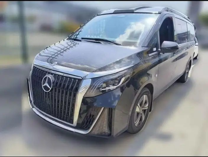Viano 2024 Model 2.0T Elite Edition 7 seat – фото 1