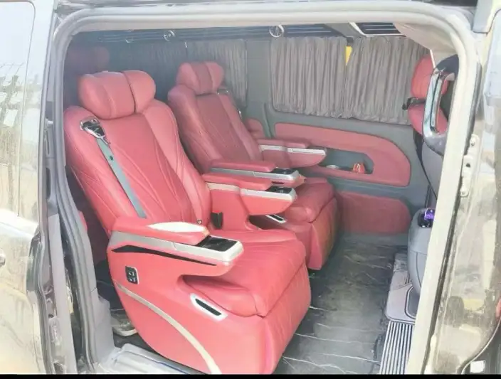 Viano 2024 Model 2.0T Elite Edition 7 seat – фото 8