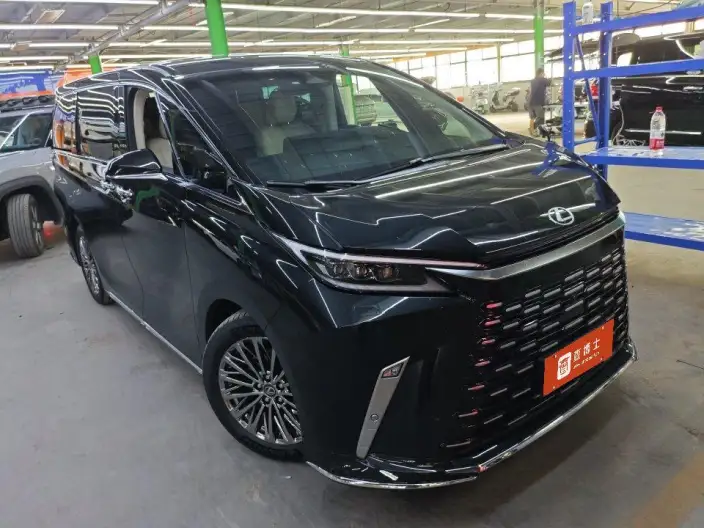 Lexus LM 2026 Model 500h DIRECT4 VI seat Respect Edition – фото 2