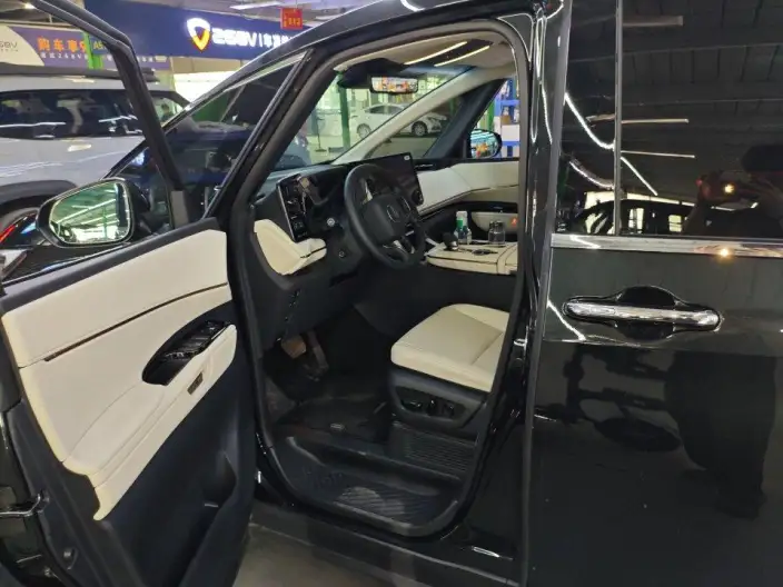 Lexus LM 2026 Model 500h DIRECT4 VI seat Respect Edition – фото 7