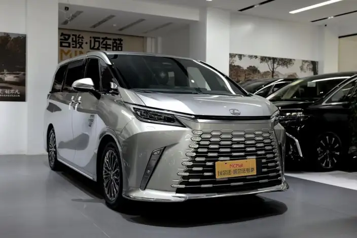 Lexus LM 2023 Model 500h DIRECT4 VI seat Respect Edition – фото 3