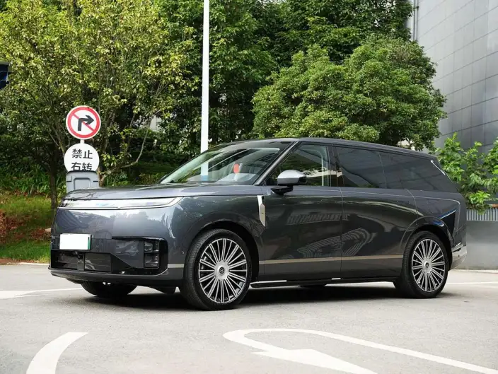 XPENG GX 2026 Model Extended Range 1585 4WD Ultra Ultimate Edition – фото 1