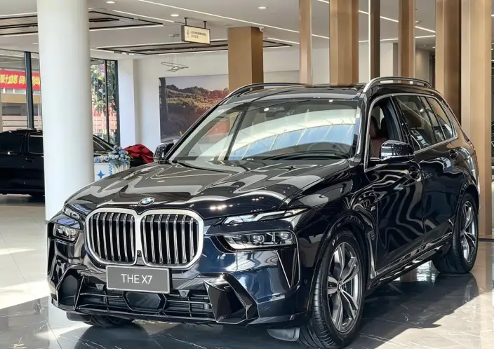 BMW X7 2026 Model xDrive40i Exclusive Model M Sports Set 7 seat – фото 1