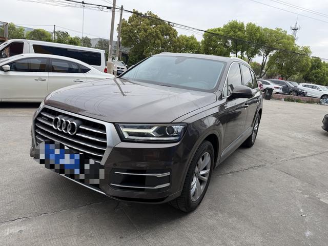 Audi Q7 2016 модификация 45 TFSI Tech тип – фото 1