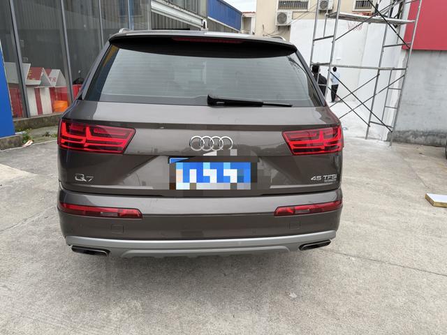 Audi Q7 2016 модификация 45 TFSI Tech тип – фото 11