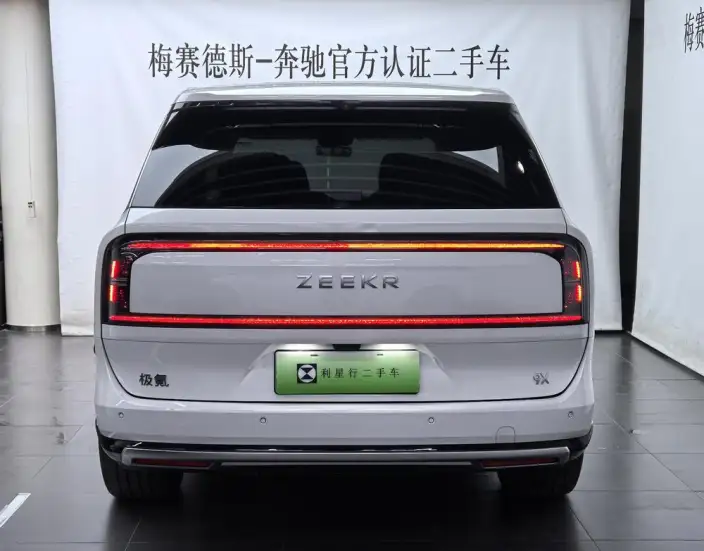 ZEEKR 9X 2025 Model Ultra Edition 70kWh VI seat – фото 4
