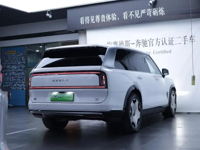 ZEEKR 9X 2025 Model Ultra Edition 70kWh VI seat – фото 5