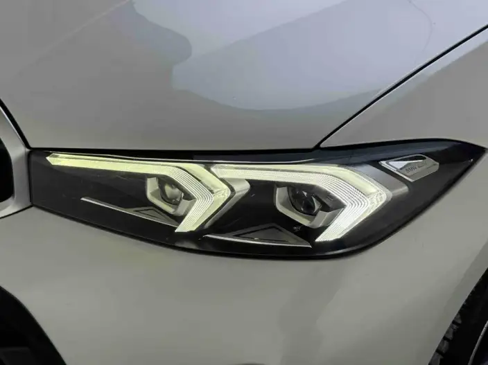 BMW 3 Series 2023 Model 320Li M Sports Set – фото 9
