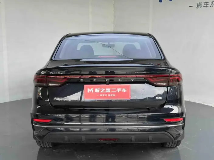 Geely Emgrand 2022 Model No. 4 Gen 1.5L CVT Flagship Model – фото 5