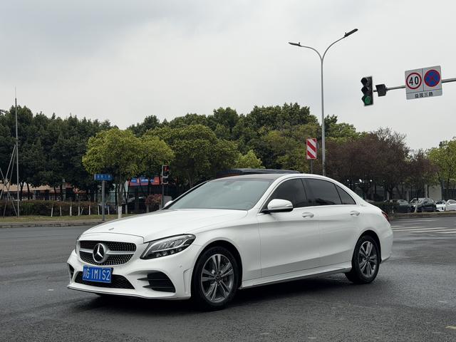 Mercedes-Benz C-Class Модель 2019 года C 180 L Fashion Sports Edition – фото 1