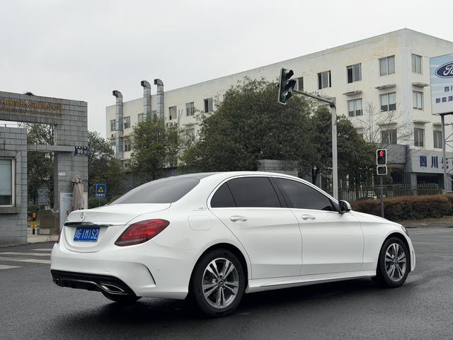 Mercedes-Benz C-Class Модель 2019 года C 180 L Fashion Sports Edition – фото 9