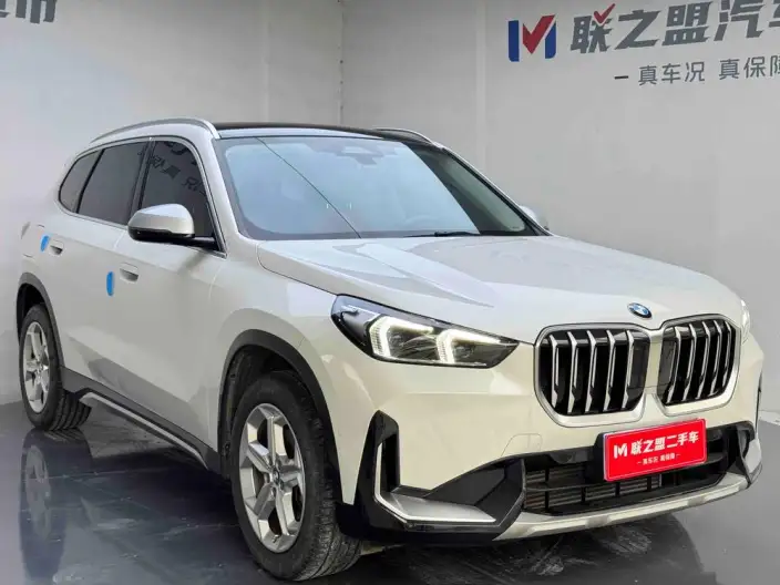 BMW X1 2023 Model sDrive20Li X Design Set – фото 3