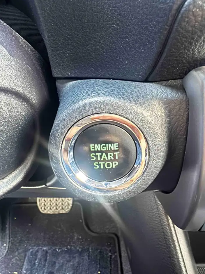 Toyota YARIS L Vios 2022 Model Zhixuan X 1.5L CVT Luxury PLUS Edition – фото 10