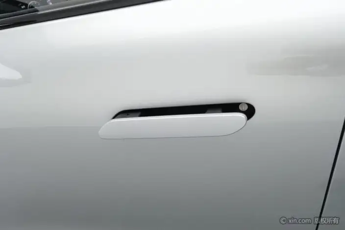 Arcfox α-S 2022 Model 708S+ 160kW – фото 10