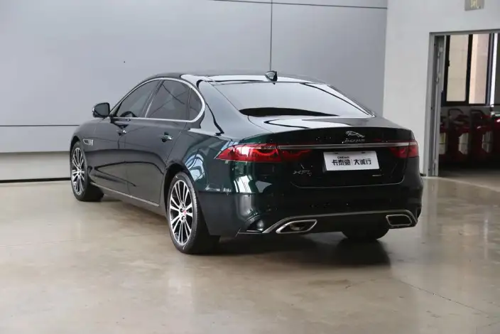 Jaguar XFL 2024 Model 2.0T P250 2WD Exclusive Deluxe Edition – фото 4