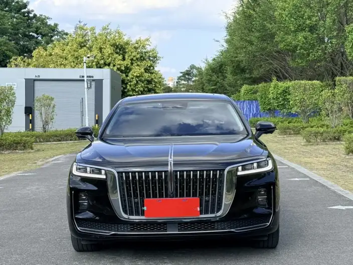 HONGQI H9 2020 Model 3.0T Flag Enjoy Edition