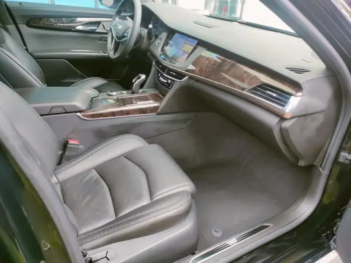 Cadillac CT6 2022 Model 28T Luxury Model – фото 9
