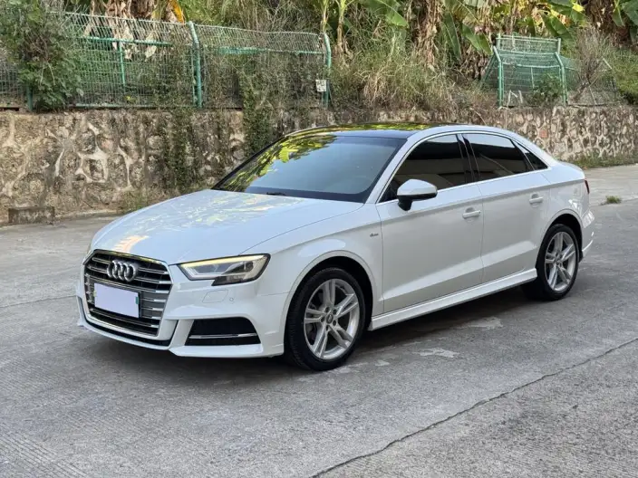 Audi A3 2020 Model Limousine 35 TFSI Fashion Model China VI – фото 1