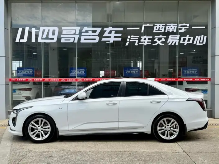 Cadillac CT4 2020 Model 28T Fashion Model – фото 3