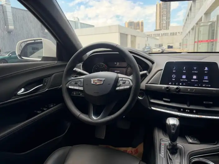 Cadillac CT4 2020 Model 28T Fashion Model – фото 9
