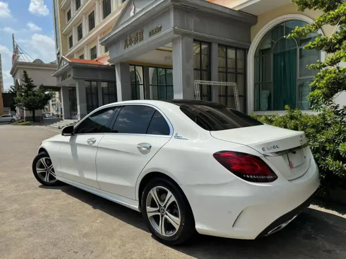 Mercedes-Benz C-Class 2020 Model Facelift C 260 L Sports Edition – фото 4