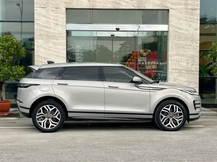 Range Rover Evoque 2023 Model Aurora L 249PS R-Dynamic Deluxe Edition – фото 5