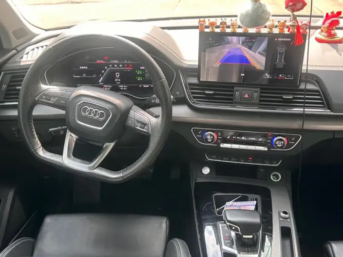 Audi Q5L 2022 Model 45T Luxury Dynamic Model – фото 9