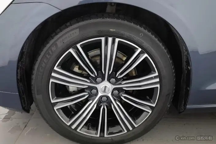 Volvo S60 2020 Model T4 Smart Range Deluxe Edition – фото 8