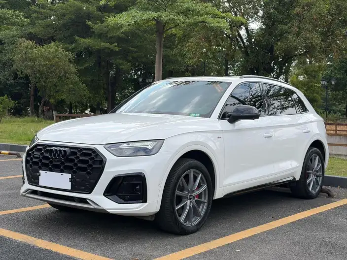 Audi Q5L 2022 Model Facelift 45T Luxury Dynamic Model – фото 1