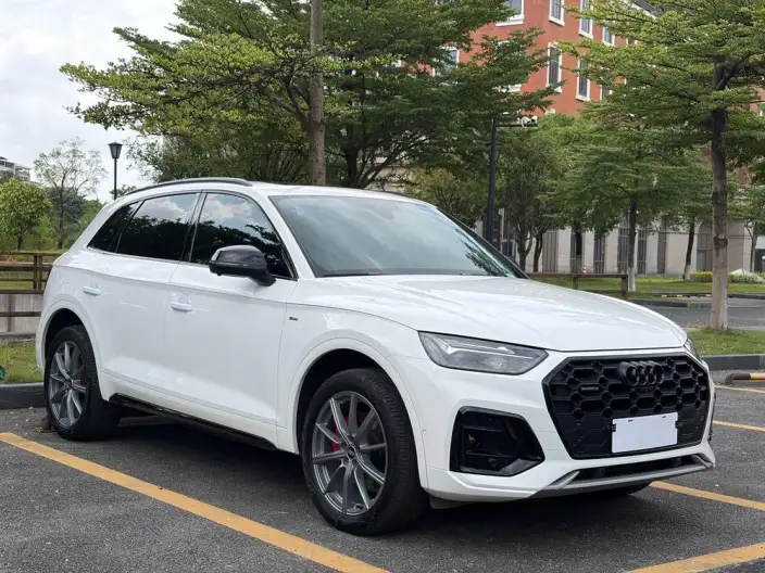 Audi Q5L 2022 Model Facelift 45T Luxury Dynamic Model – фото 3