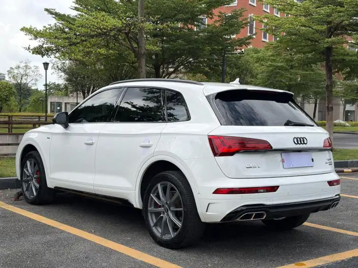 Audi Q5L 2022 Model Facelift 45T Luxury Dynamic Model – фото 5