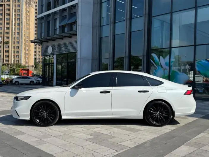 Honda INSPIRE 2023 Model 260TURBO Jingyao Edition – фото 4
