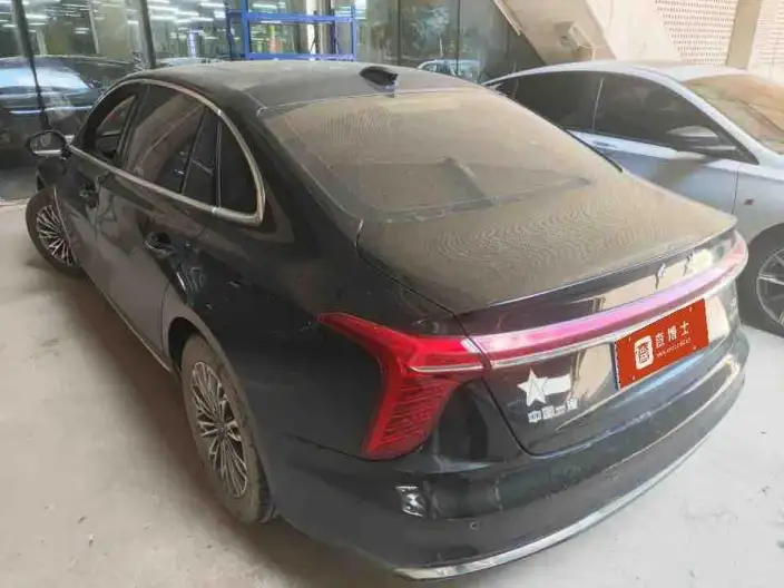 Hongqi H5 2023 Model 2.0T Automatic Smart Flag Enjoy Edition – фото 3