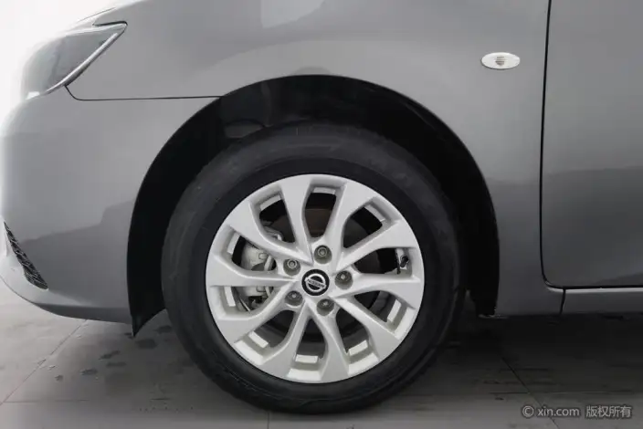 Nissan Sylphy 2024 Model Classic 1.6L XL CVT Deluxe Edition – фото 8