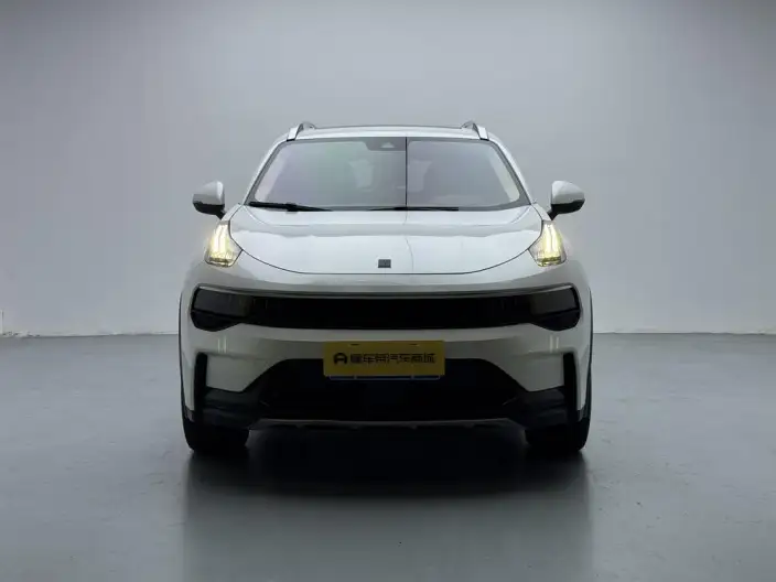 Lynk & Co 01 2021 Model 2.0TD 2WD Model Pro – фото 2