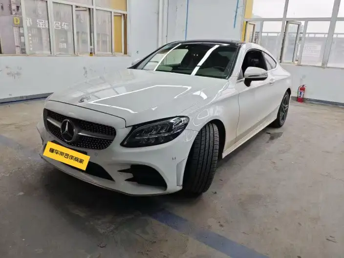 Mercedes-Benz C-Class Imported 2020 Model C 260 Coupe – фото 1