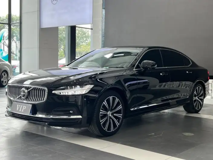 Volvo S90 2021 Model B5 Smart Elegance Deluxe Edition – фото 1