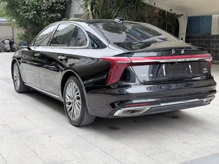 Hongqi H5 2023 Model 2.0T Automatic Flag Enjoy Edition – фото 4