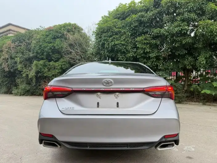 Toyota Avalon 2023 Model 2.0L CVT Deluxe Edition – фото 5