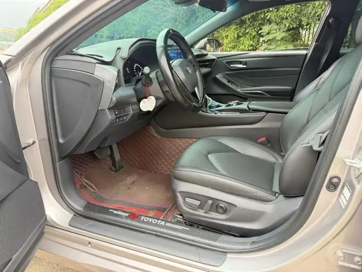 Toyota Avalon 2023 Model 2.0L CVT Deluxe Edition – фото 8