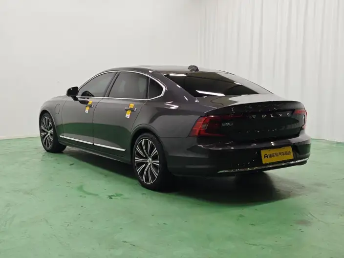 Volvo S90 PHEV 2023 Model T8 4WD Long Battery Life Pro Smart Elegance Deluxe Edition – фото 5