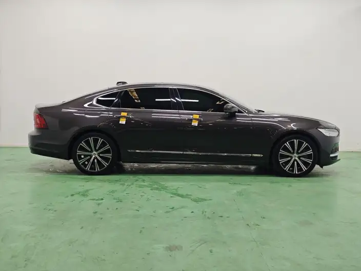 Volvo S90 PHEV 2023 Model T8 4WD Long Battery Life Pro Smart Elegance Deluxe Edition – фото 8