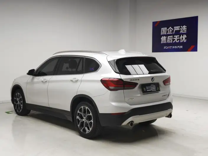 BMW X1 2021 Model sDrive25Li Leading Model – фото 5