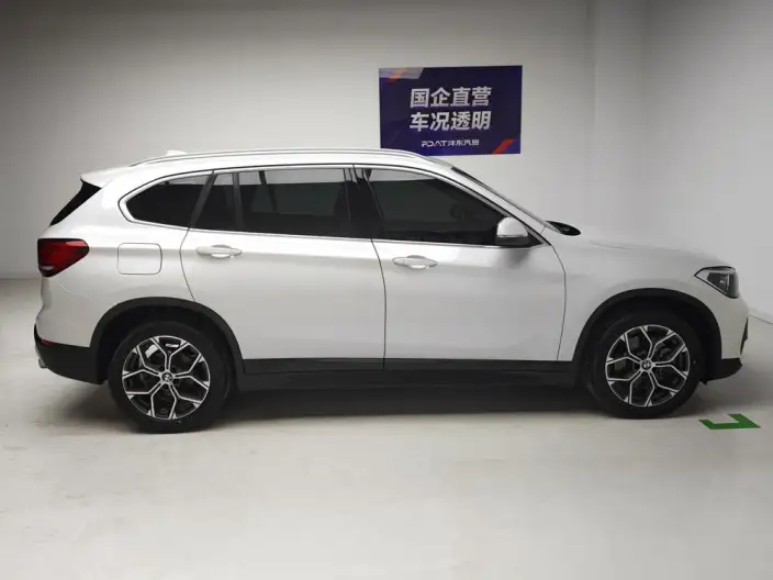 BMW X1 2021 Model sDrive25Li Leading Model – фото 8