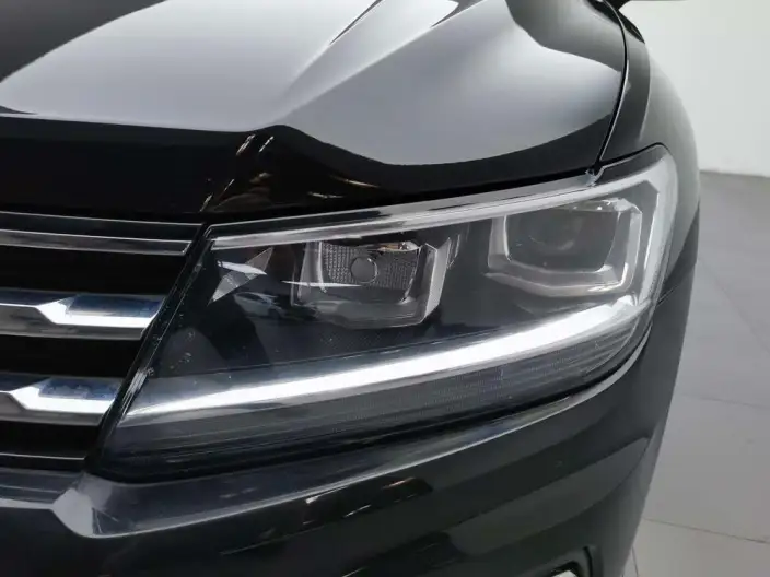 Volkswagen Tiguan L 2020 Model 330TSI Automatic 2WD Panorama Comfort Edition China VI – фото 7